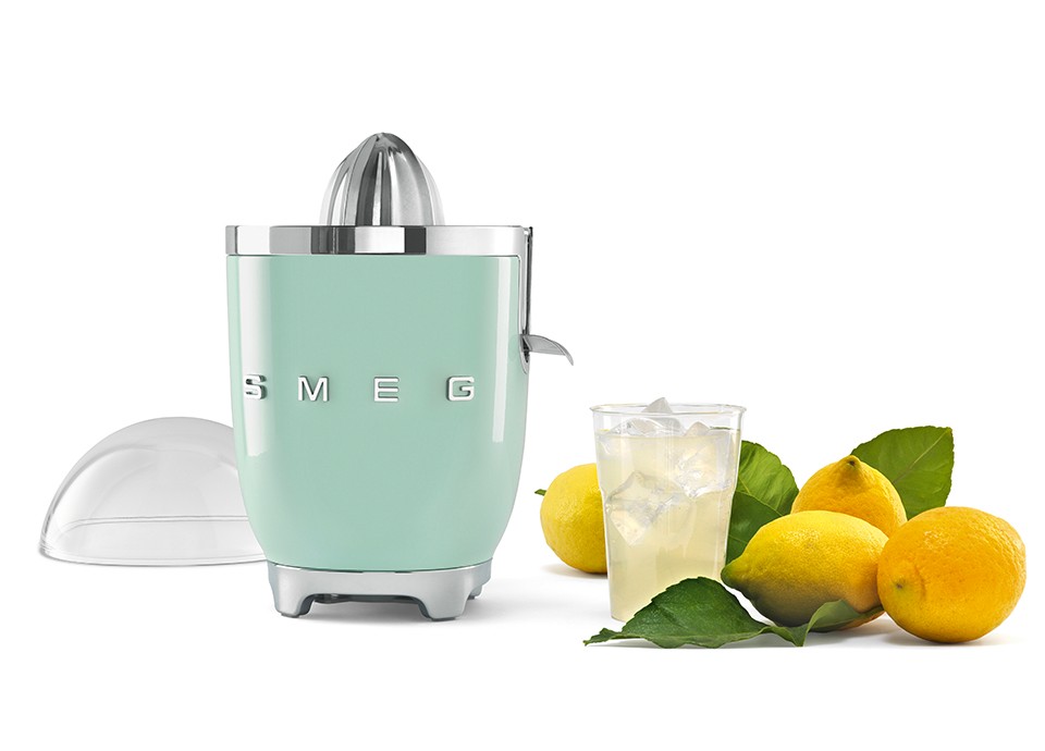 Easy-to-use, and keeps itself clean!